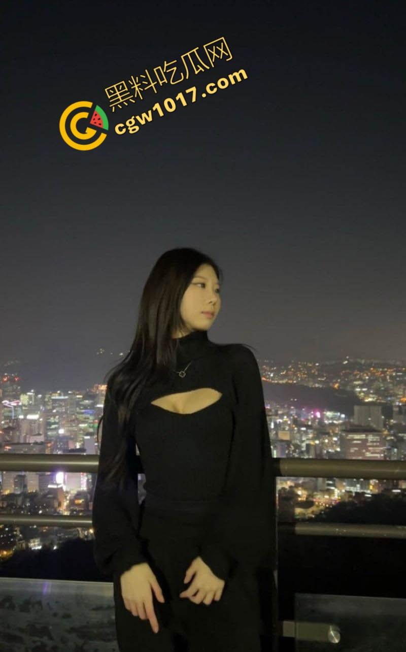 新加坡性感美女留学生被前男友泄露性爱视频爆红网络,极品身材被各种爆操 淫荡本质尽显无遗,火辣画面引发热议 第3张 新加坡性感美女留学生被前男友泄露性爱视频爆红网络,极品身材被各种爆操 淫荡本质尽显无遗,火辣画面引发热议 第3张