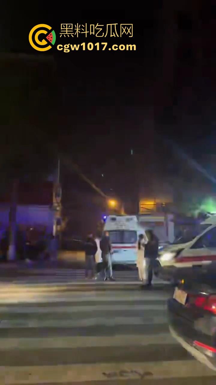 江苏丹阳一小区楼体发生沉降开裂，事故原因正在调查，还好没造成人员伤亡，所有居民已安全撤离！  第6张