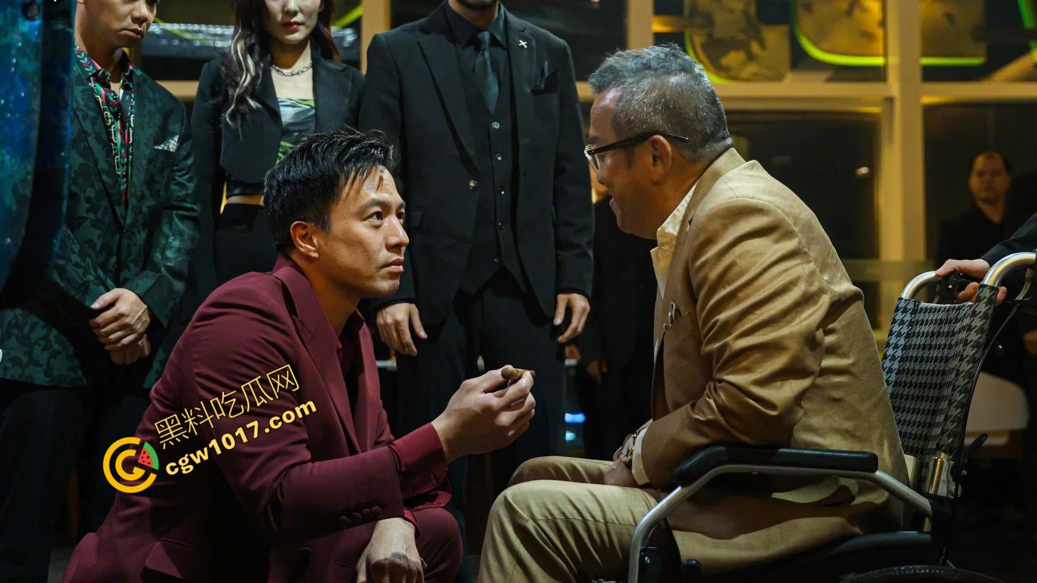 香港经典动作冒险电影《黑白潜行》:黑暗潜伏,精彩打斗,香港黑帮的血腥赌注! 第6张 香港经典动作冒险电影《黑白潜行》:黑暗潜伏,精彩打斗,香港黑帮的血腥赌注! 第6张