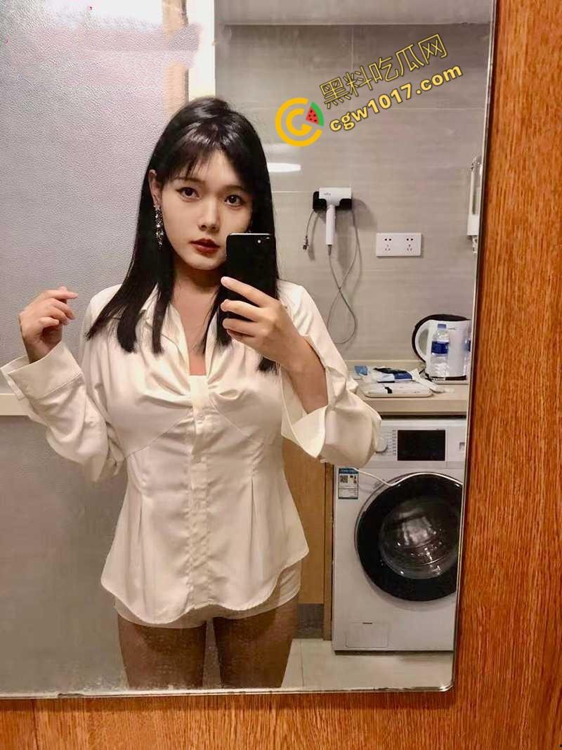 佛山白富美【陈佳涵】约炮视频曝光:体育生疯狂爆操堪比炮机,爆乳乱颤,嫩穴淫水四溢,各种姿势操得天昏地暗! 第4张 佛山白富美【陈佳涵】约炮视频曝光:体育生疯狂爆操堪比炮机,爆乳乱颤,嫩穴淫水四溢,各种姿势操得天昏地暗! 第4张