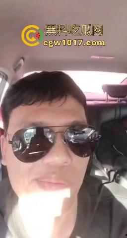 滴滴司机接单2个醉酒的妹子直扑酒店开房，迷迷糊糊状态下双飞深喉，只恨当时的自己没长两个鸡吧！  第1张