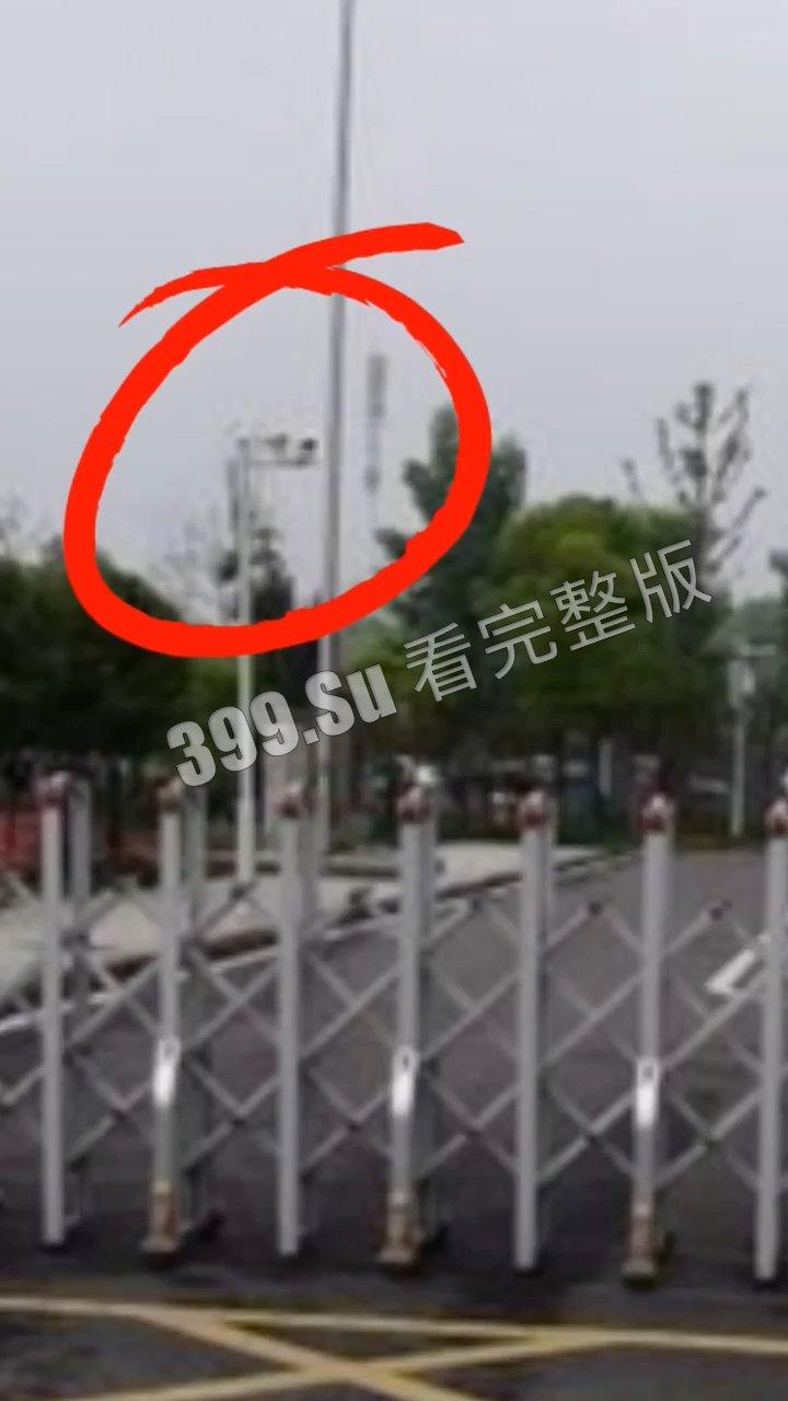 5.23 武汉汉阳弘桥小学  七岁孩子在校内遭老师开车碾压 后脑都压没了 校方拒绝提供监控 集体失声 家长集体讨说法 第6张