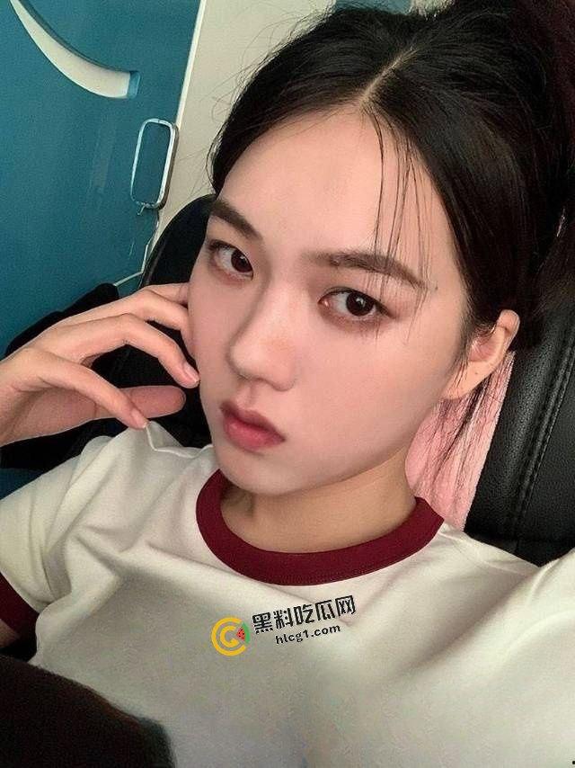 河南反差少妇人妻 张启燕 欠操又下贱的母狗 遭亲老公泄密曝光  第5张