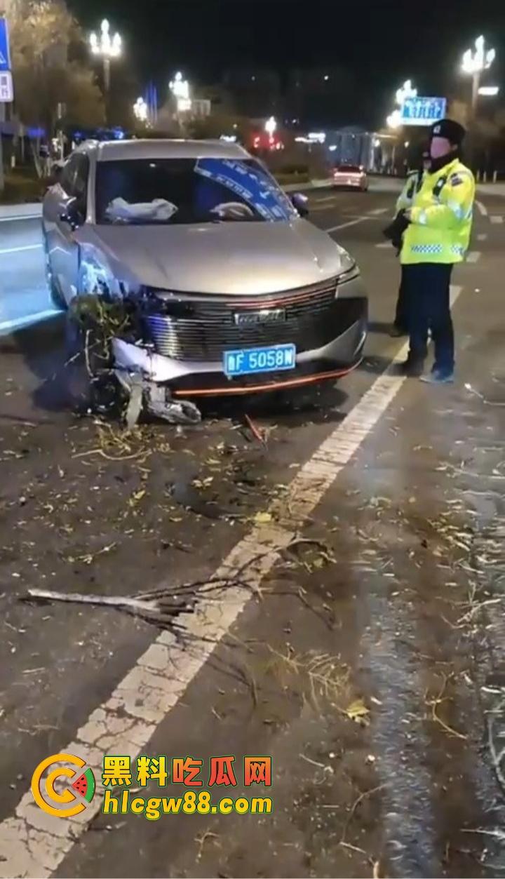 烟台栖霞上演女版无间道，酒驾女司机撞树后跑路 召唤闺蜜上演教科书级顶包戏码 交警这是真·好闺蜜！  第7张