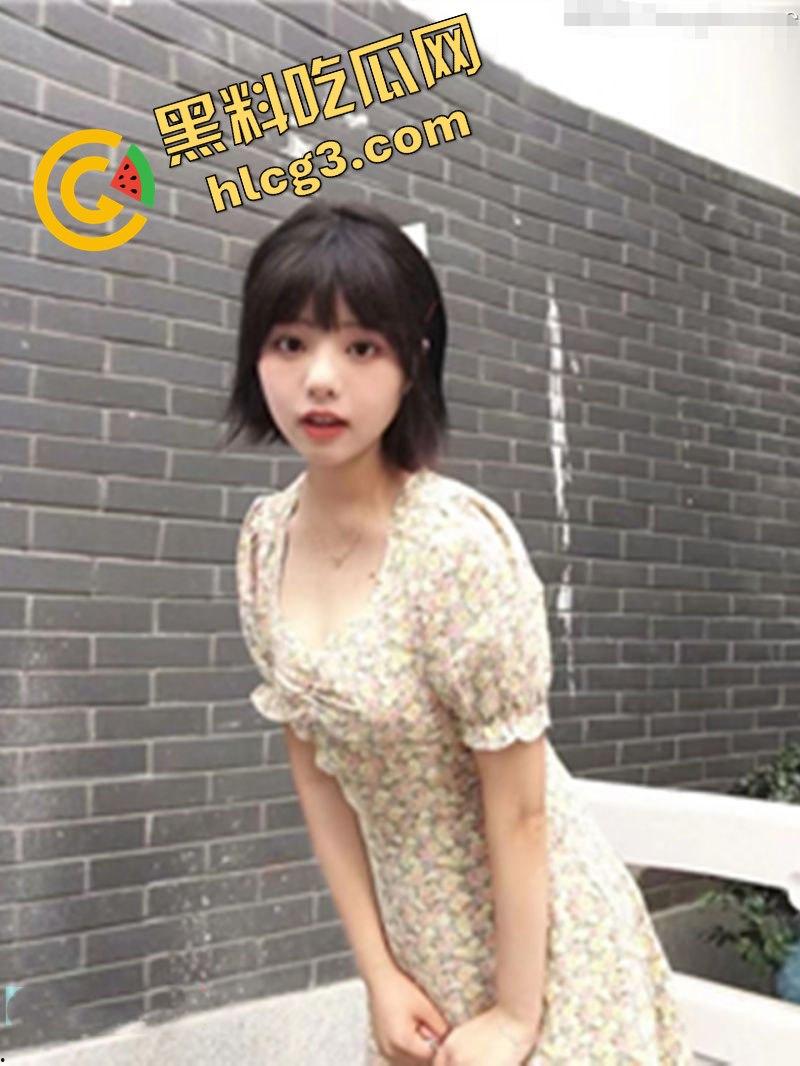 05年小母狗孙月，刚过19岁生日就被金主私拍外流泄密，年纪小但技艺高超！  第2张