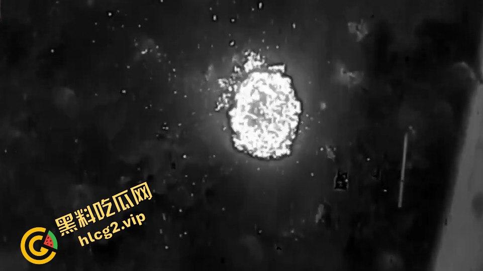 乌军装甲车突袭未果！俄罗斯空降旅强势反击，坦克全灭！】  第1张