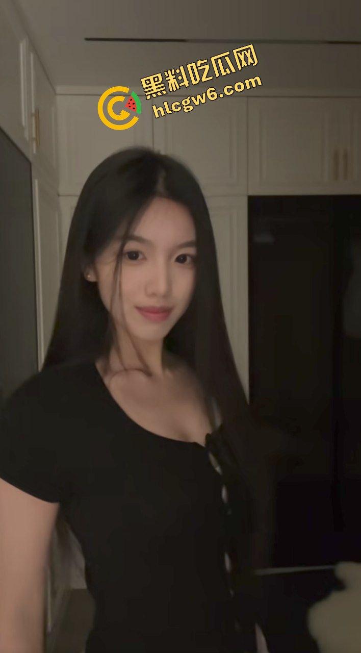 浙江外国语学院反差婊女学生『毛雯婷』大学寂寞与2位单男3p口交爆干 蹲姿伺候肉棒！原创独家曝光！  第4张