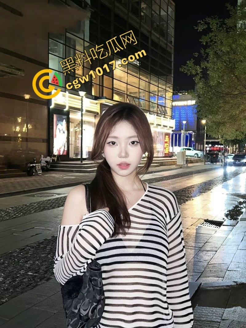 河北邢台大学生【何佳慧】下海卖淫,情趣诱惑金主,回家后继续服侍男友,足交深喉后入,骚逼一刻闲不住! 第4张 河北邢台大学生【何佳慧】下海卖淫,情趣诱惑金主,回家后继续服侍男友,足交深喉后入,骚逼一刻闲不住! 第4张