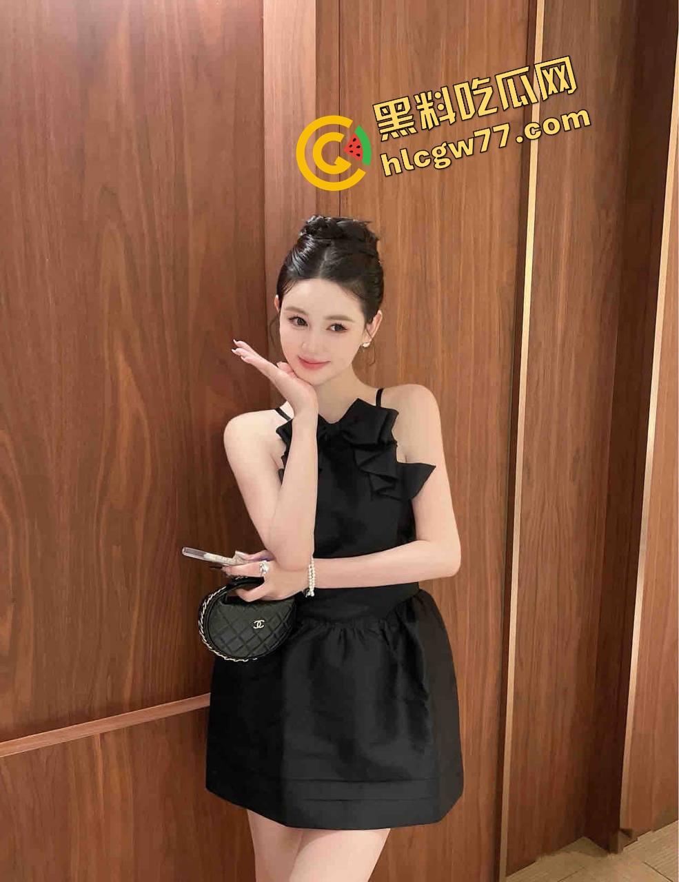 重庆大学极品『雪雪』被爆反差淫片，蜜桃臀浪叫被操，包养成狗太上头！  第2张