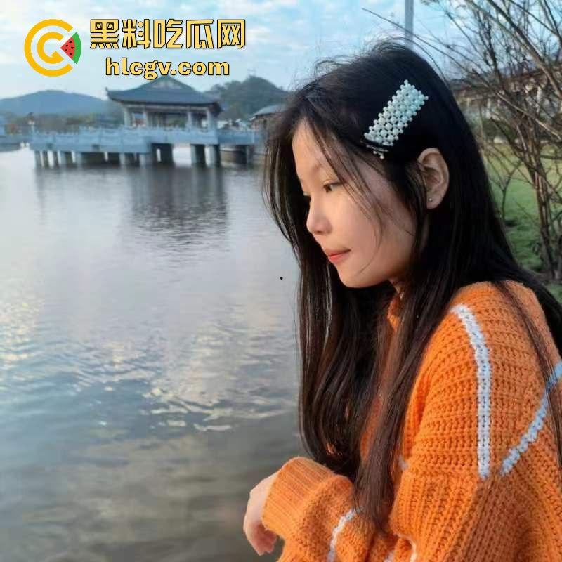 无锡职业技术学校21岁小母狗【李宛如】云盘视频泄露！黑色蕾丝情趣内衣勾魂，口交后入，最后颜射直击第一视觉！  第1张