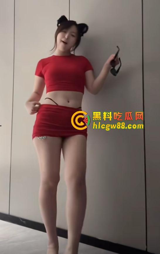 GTA百亿美金账户截图炸翻抖音,评论区炸成淫窝,不吃香菜疯狂私信求被草不问真假,私信爆满舔到不要脸! 第20张 GTA百亿美金账户截图炸翻抖音,评论区炸成淫窝,不吃香菜疯狂私信求被草不问真假,私信爆满舔到不要脸! 第20张