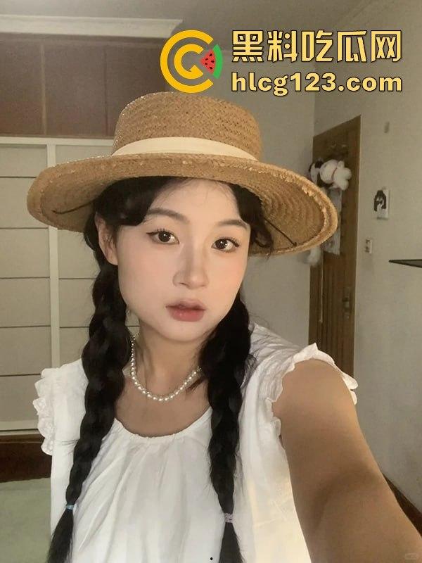 北京舞蹈学院美女李阳娜惨遭同学PUA，变态调教变成人肉尿壶，屈辱羞耻不堪入目！  第2张