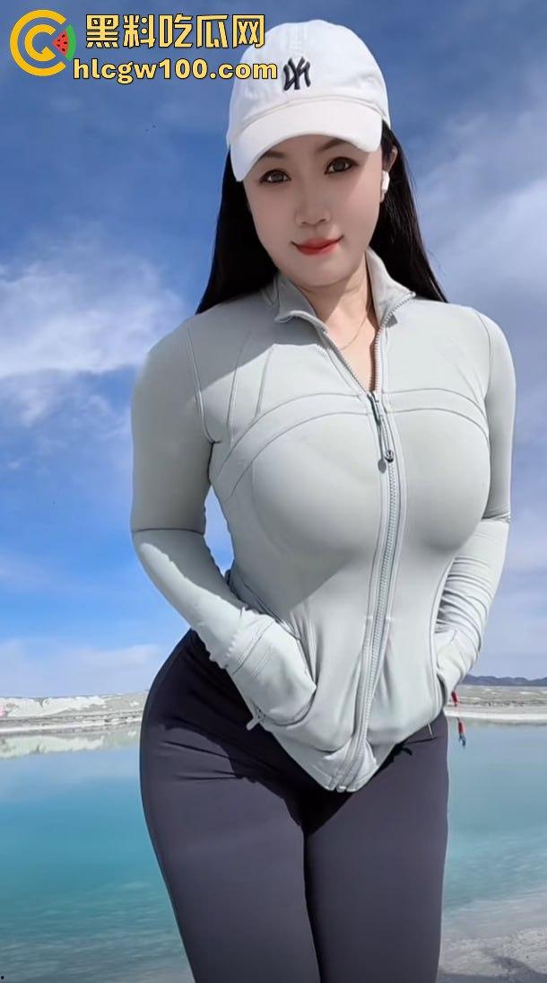 抖音健身网红『蓓蕾秋语』不雅洗澡自拍视频疯传 这翘臀太顶辣到爆 15cm以下兄弟直接劝退小鸡鸡 ！  第15张