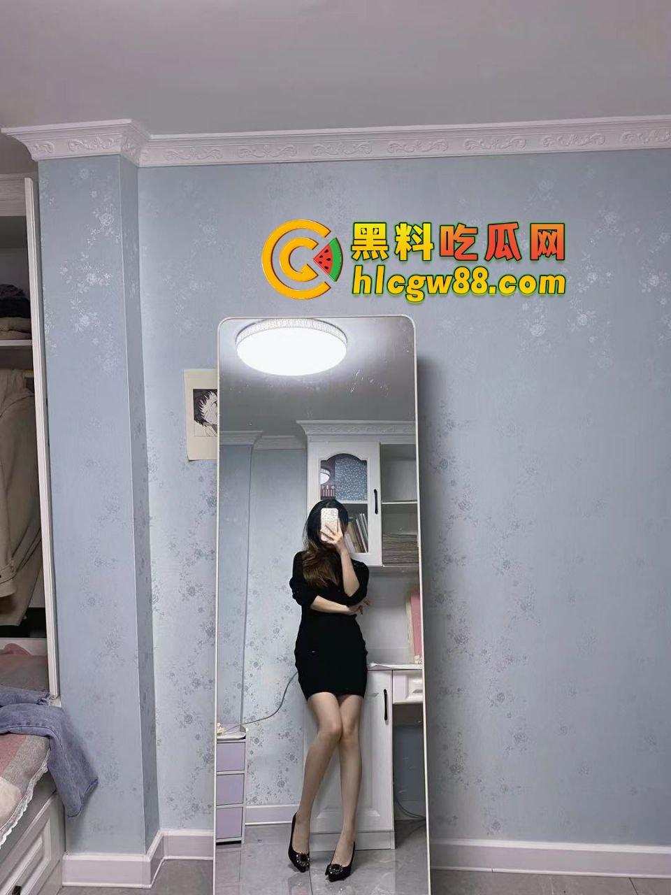 长沙学院御姐『田淑青』被调教成骚母狗,情趣装勾引男人猛吸鸡巴全套服务,露出楼道狠草汁水狂流! 第6张 长沙学院御姐『田淑青』被调教成骚母狗,情趣装勾引男人猛吸鸡巴全套服务,露出楼道狠草汁水狂流! 第6张