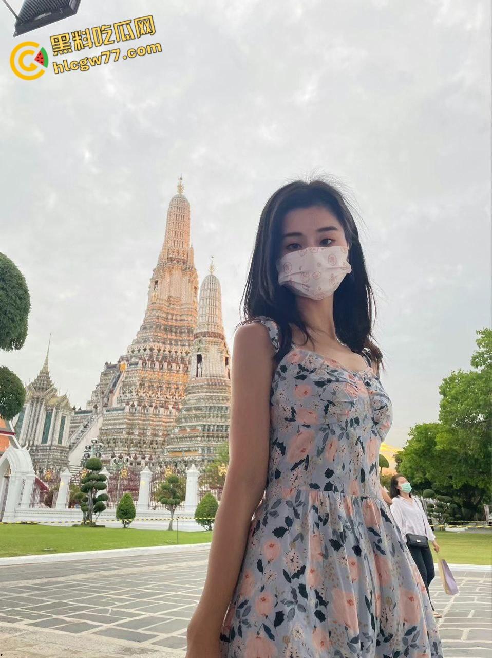 香港珠海学院反差婊 拜金女硕士【杨璐】 顶级母狗一个 背着男友做外围 学霸的性爱视频曝光 第2张 香港珠海学院反差婊 拜金女硕士【杨璐】 顶级母狗一个 背着男友做外围 学霸的性爱视频曝光 第2张