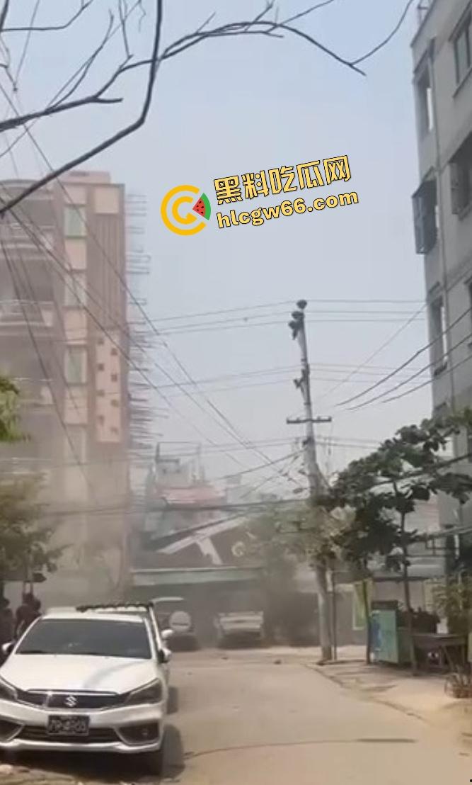 缅甸瓦城突发7.9级强震，中印孟老缅泰全体摇烂，泰国人民逃命式冲出大厦，猪仔们你们还好吗？  第6张