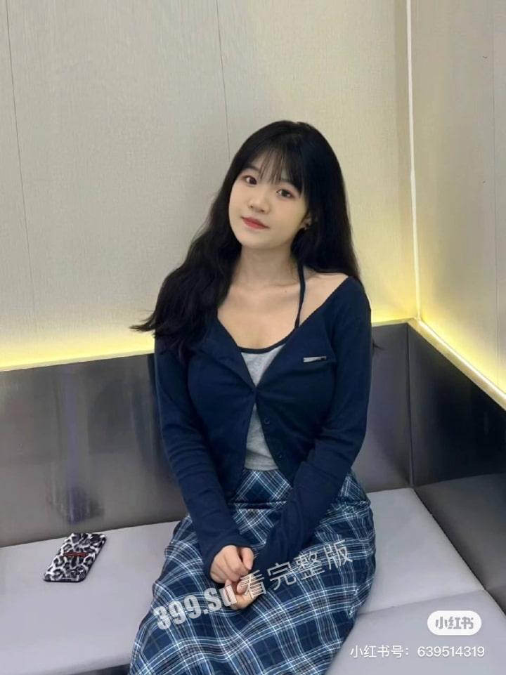 小红书 快手 #爱吃小布丁y 真名顾嘉华 没把大哥服侍舒坦 被大哥开盒泄漏  第4张