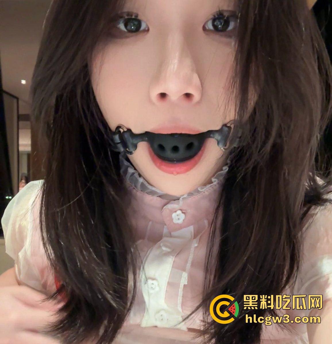 山西清纯女大学生【姜梦璇】私密资源疯传！清纯脸骚货魂，哥哥们的大鸡巴硬得像铁柱，简直玩明白了！  第23张