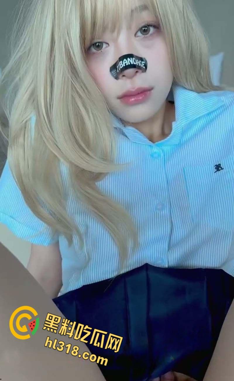 推特猛男【小二先生】，各种姿势把创口贴贴狂干成母狗，给母狗干的翻白眼，伸舌头高潮不断 ！  第1张