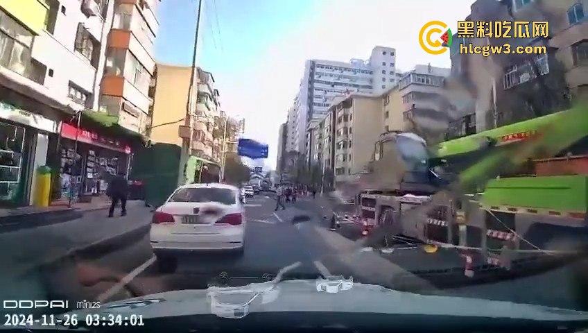 甘肃兰州城关区男子驾车撞伤行人后逃逸 接着又撞伤三人,疯狂逃亡路上再造惨剧! 第8张 甘肃兰州城关区男子驾车撞伤行人后逃逸 接着又撞伤三人,疯狂逃亡路上再造惨剧! 第8张