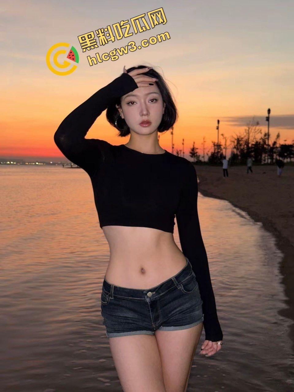 抖音擦边风骚健身女网红『阿也』前凸后翘反差鸡 土豪哥赠项链爆操渔网臀！原创独家曝光！  第4张