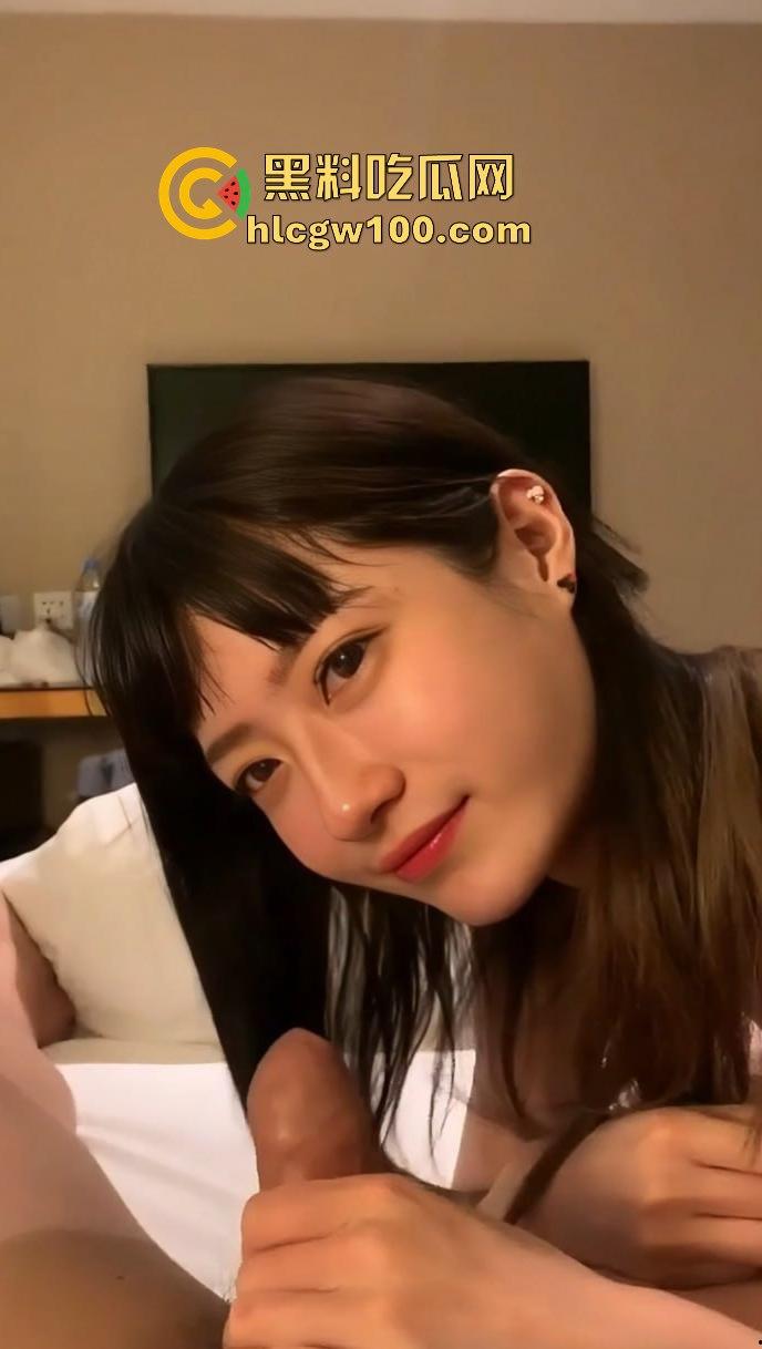 上海大学高颜值大四学姐【顾晓雨】跟富二代约炮视频曝光，娇喘声声红唇微颤，粉嫩吸引眼球。  第5张