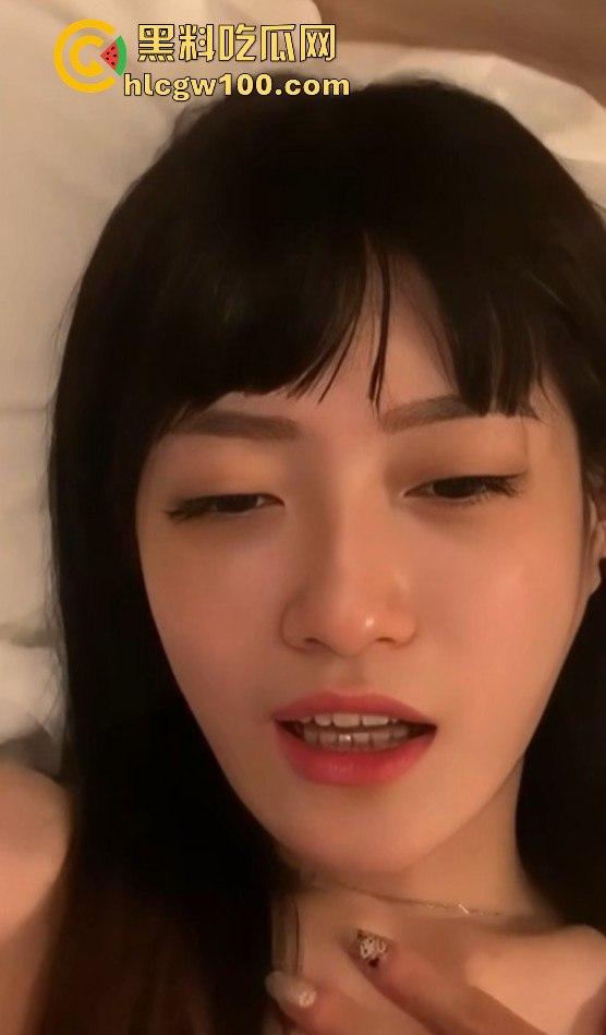 上海大学高颜值大四学姐【顾晓雨】跟富二代约炮视频曝光，娇喘声声红唇微颤，粉嫩吸引眼球。  第9张