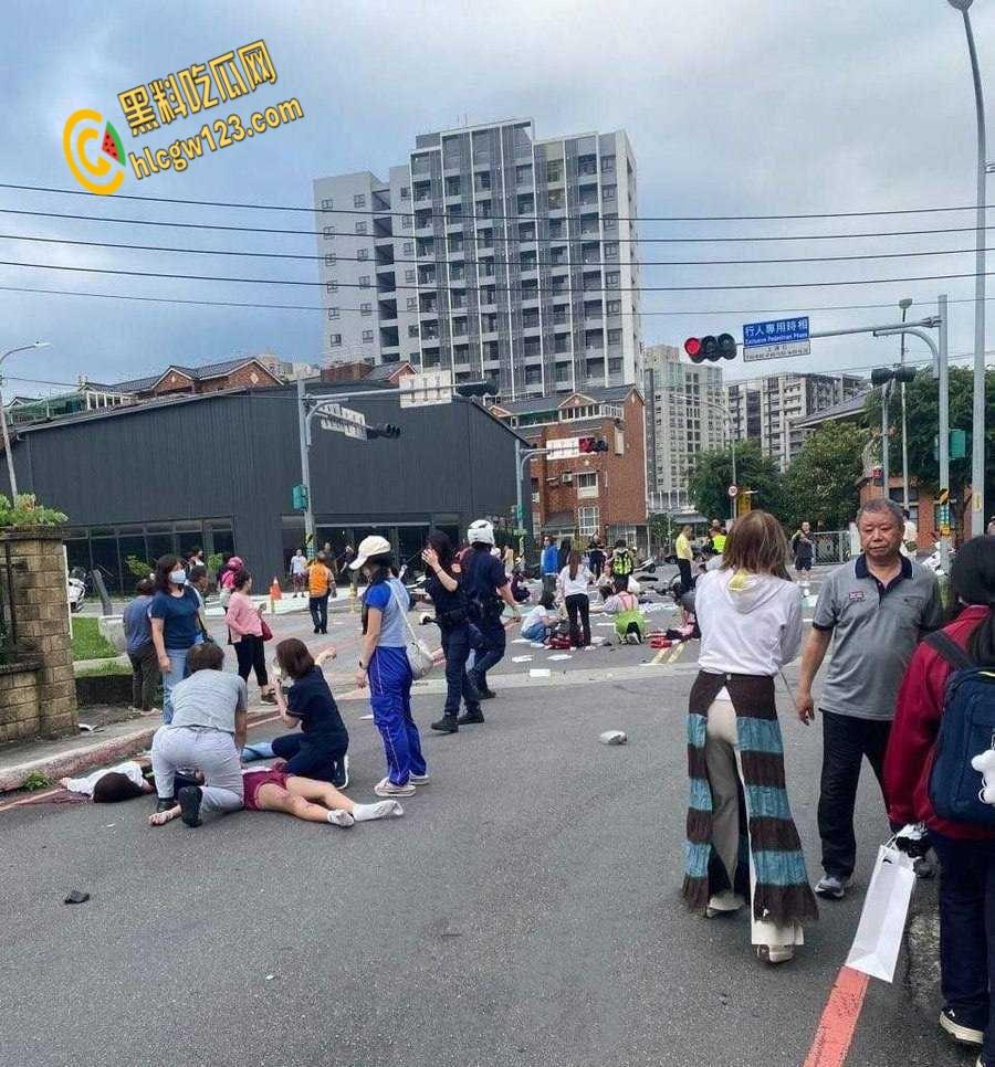 新北三峡车祸震惊全台！汽车狂撞学童遭殃3死12伤，交通安全警钟长鸣！  第5张