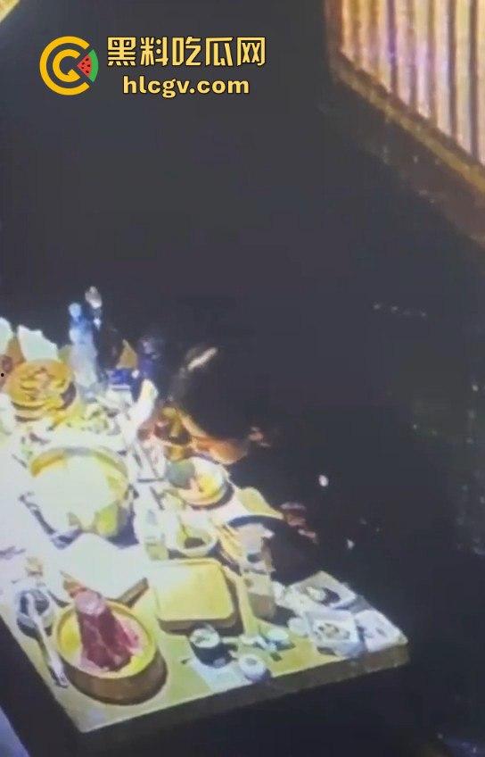 小仙女白嫖神操作！没舔狗付钱，竟拔逼毛栽赃商家，老板看傻眼！  第9张