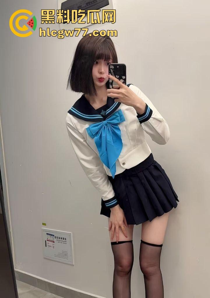 抖音14w粉丝网红【公主电闪】私密视频照片流出 卖片哥的评论都被删完了 女上骑乘超熟练！  第16张