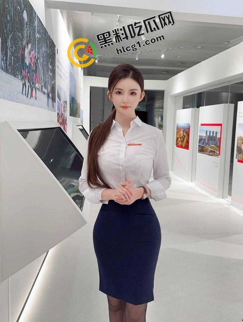 沈阳中国银行客户经理『管婧瑜』对待客户服务周到 办理业务送逼操 发裸照勾引客户做爱  第2张