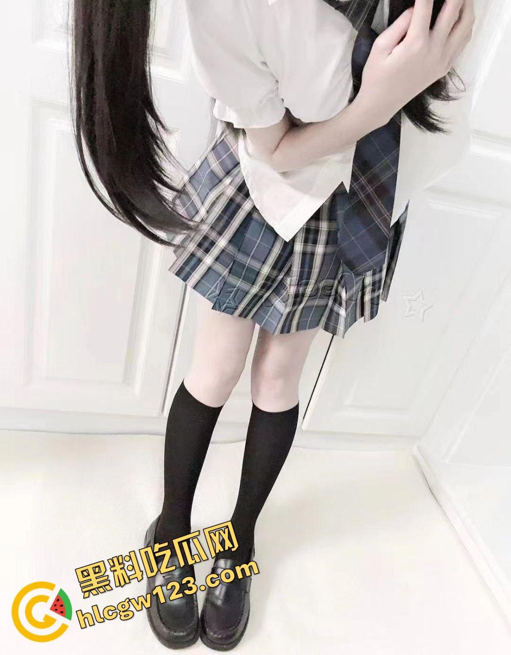 黑料吃瓜粉丝必看,京爷约炮太地道了,匡威妹子桌上一顿啪啪啪,就是不给看逼有点不厚道了! 第5张 黑料吃瓜粉丝必看,京爷约炮太地道了,匡威妹子桌上一顿啪啪啪,就是不给看逼有点不厚道了! 第5张