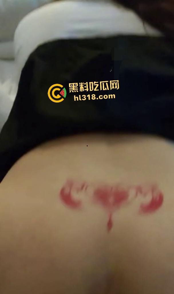 深圳人民医院为升职献BBW巨乳翘臀女友给骨科主任【龙厚清】儿子，可最后女友跑了，职位也没了！  第5张