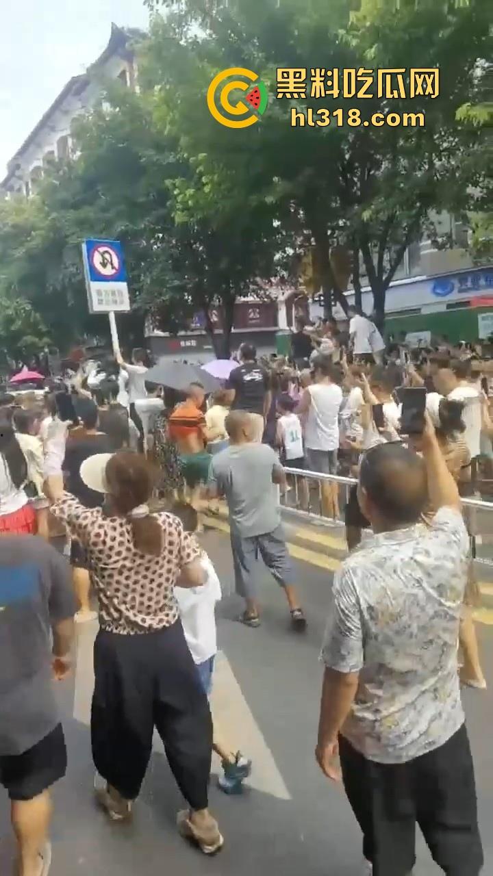 四川江油霸凌事件！持着母亲是公安局副局长就随便霸凌残疾人的孩子？还诱导其父签谅解书，激起民愤！  第21张