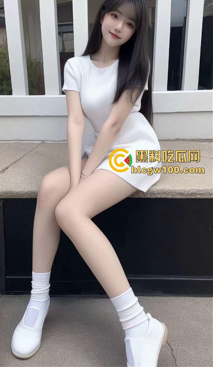 姐姐自慰忘记关门，弟弟全程偷拍求助网友，姐姐这是在堵管子还是修管子？有没有人主动请缨帮姐姐疏通！  第2张