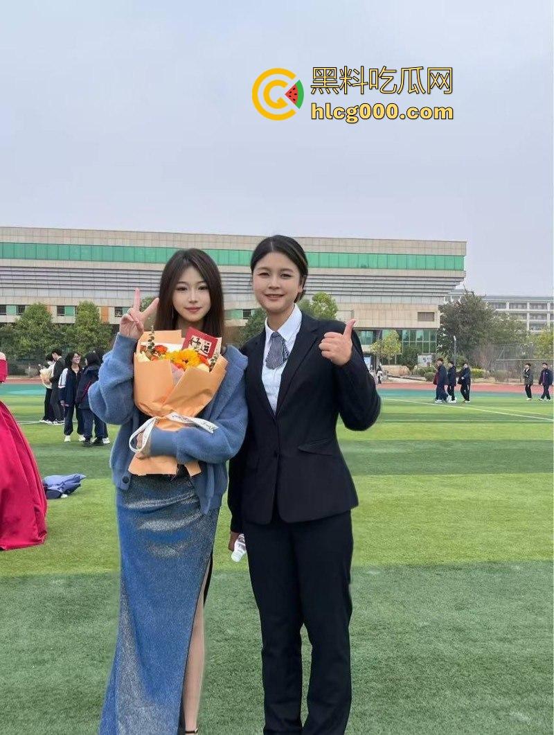 瓜友投稿！广东韶关实验中学骚逼母狗【解璐菲】千里送逼飞往重庆与前任异地打炮，被男友发现后怒爆私密视频！  第8张