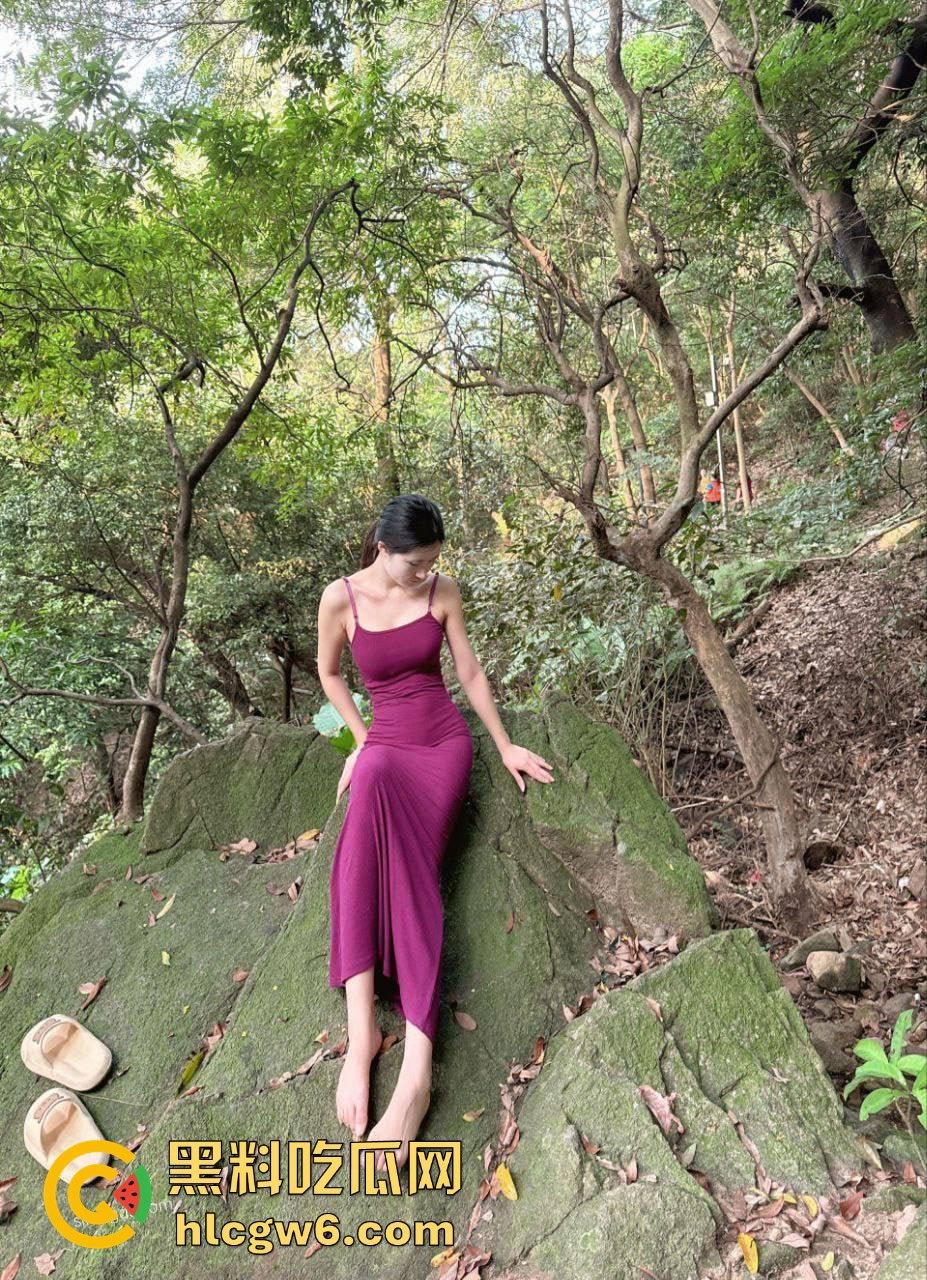 深圳南山【疯批美人】高端外围，长腿尤物滴蜡爆操被富哥调教成精盆，富二代必备出行玩具，骚得什么都会！  第2张