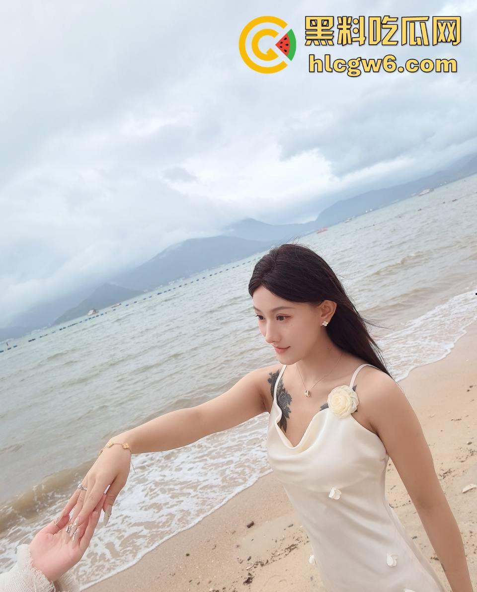 深圳南山【疯批美人】高端外围，长腿尤物滴蜡爆操被富哥调教成精盆，富二代必备出行玩具，骚得什么都会！  第17张