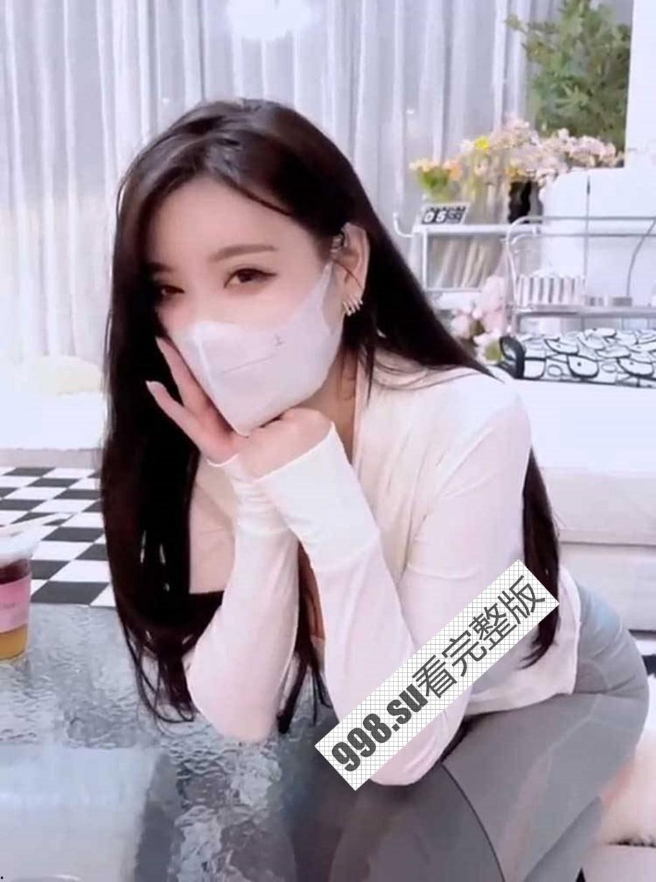 人气女神杨晨晨 剧情新作《猛男的大力冲击》身穿紧身瑜伽裤锻炼 被猛男对着镜子操  第2张