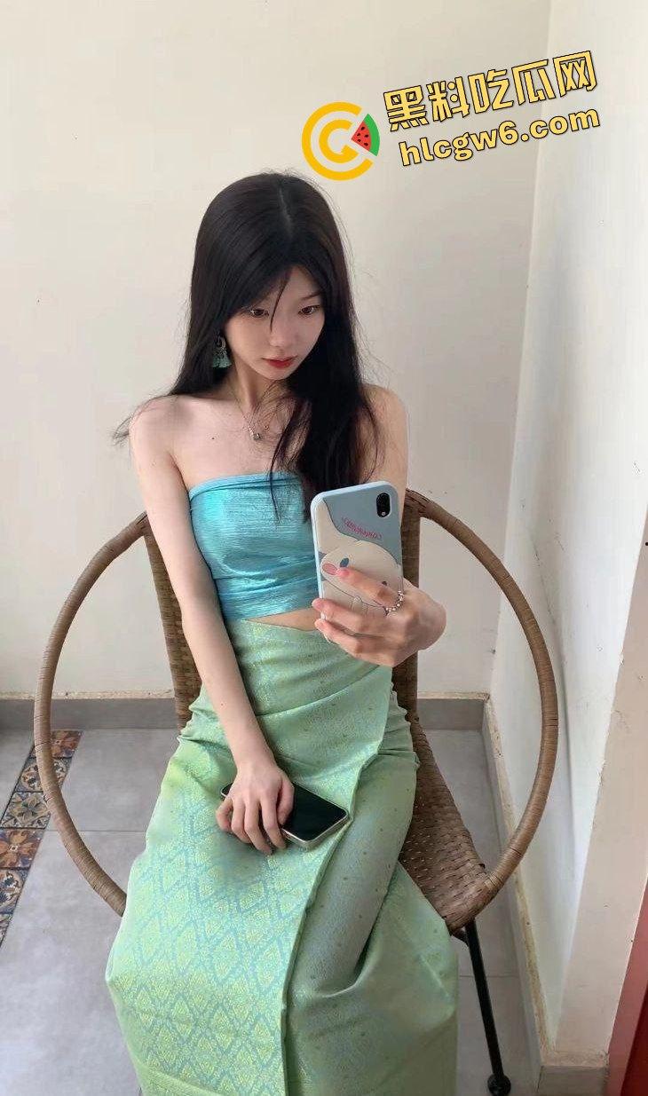 重庆南川区反差女大骚贱母狗『李怡然』美奶玉体耐操骚逼 上位后插淫乱娇喘！独家流出！  第7张