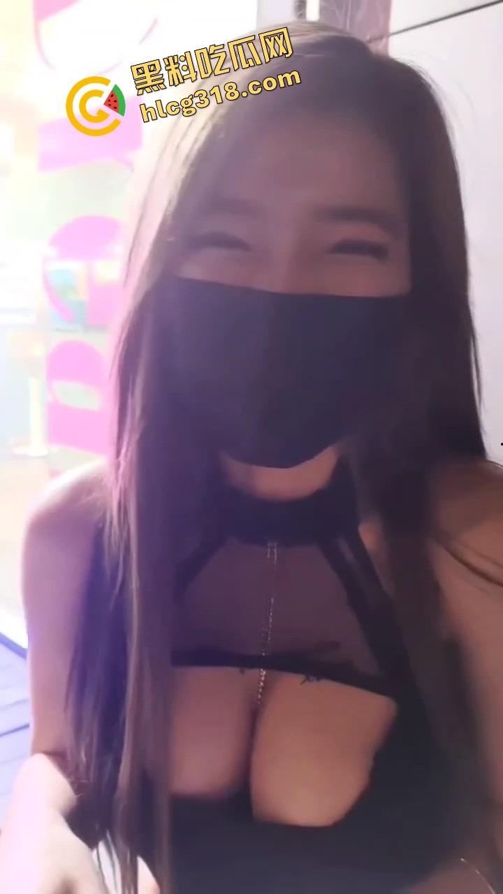 买槟榔送奶摸逼?台湾槟榔西施乳沟取货,帅哥享特殊福利,买得多服务花样多,谁还吃和天下?回答我? 第3张 买槟榔送奶摸逼?台湾槟榔西施乳沟取货,帅哥享特殊福利,买得多服务花样多,谁还吃和天下?回答我? 第3张