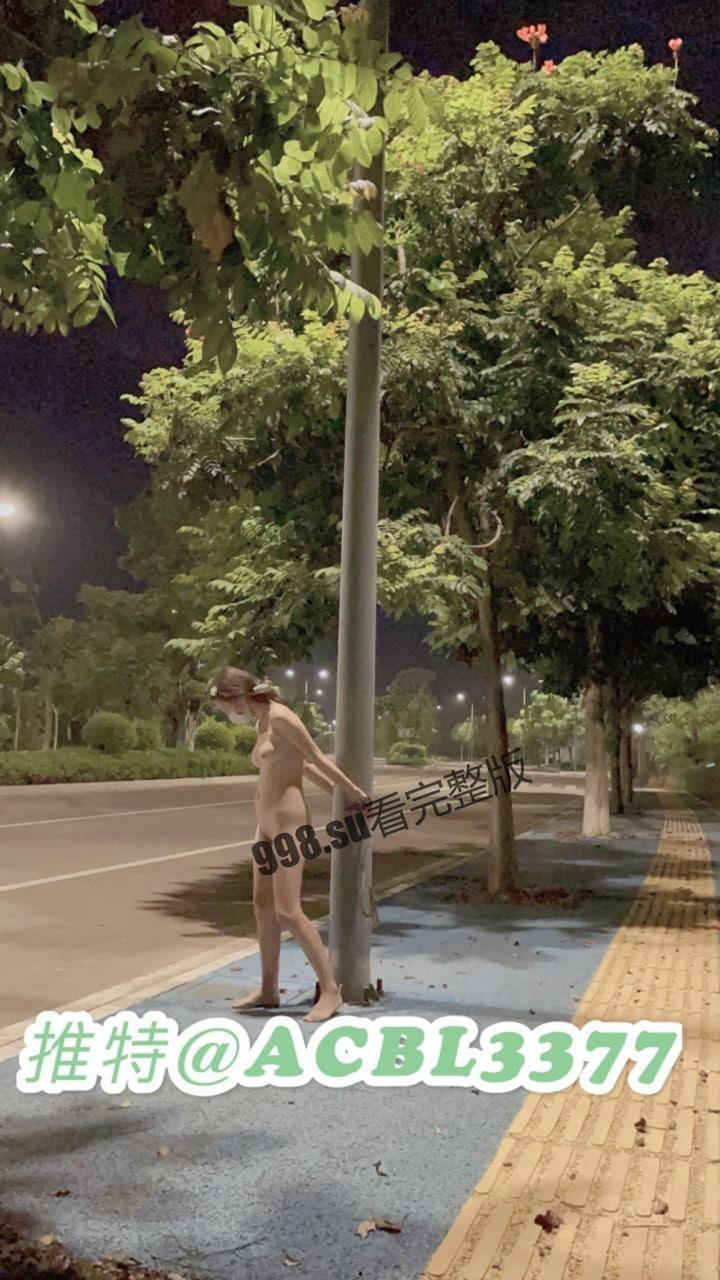 推特网红露出女神爱吃菠萝会员粉丝群福利  第5张