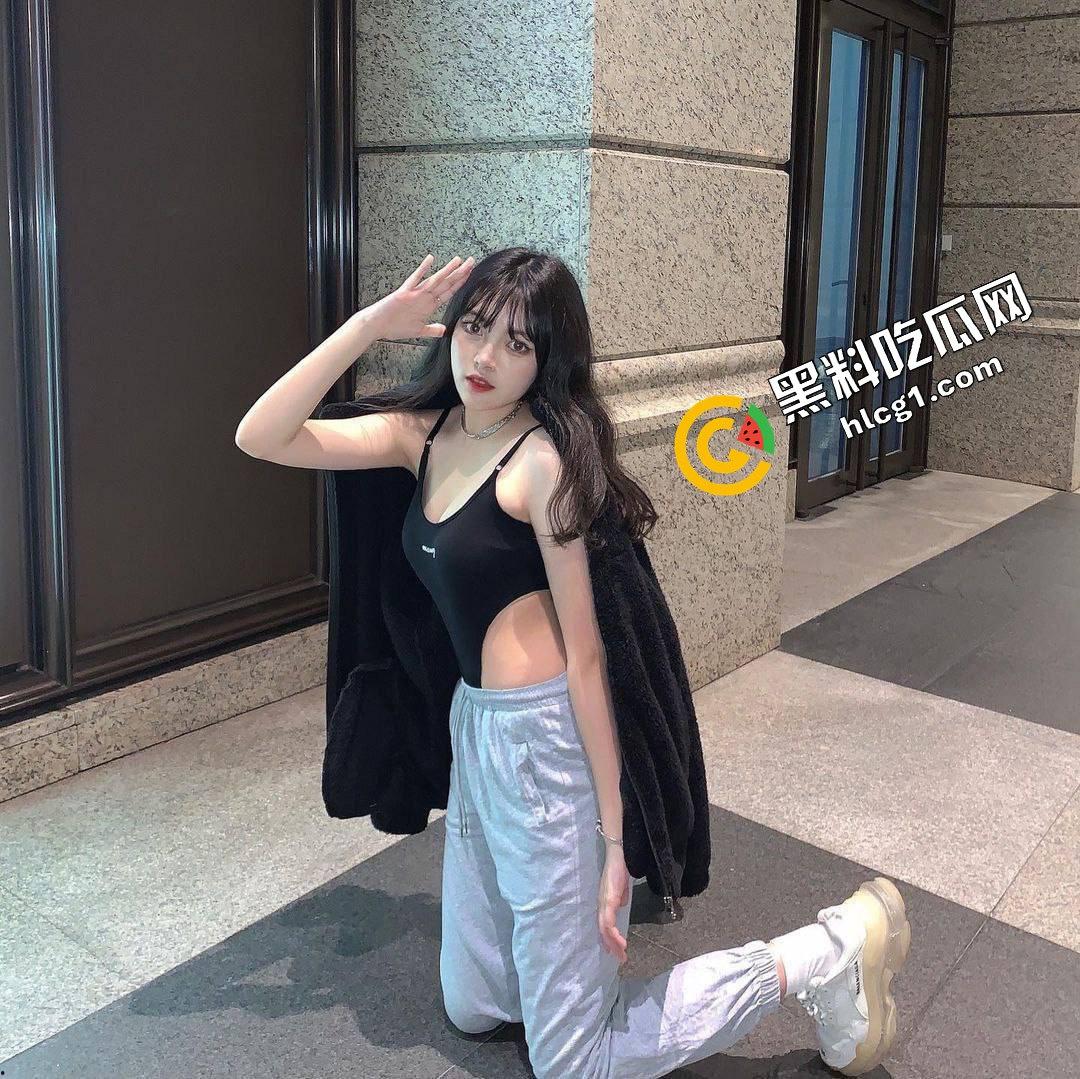 西安翻译学院小母狗，别看04年的但是真的早熟，视频外泄让人直呼过瘾！  第5张