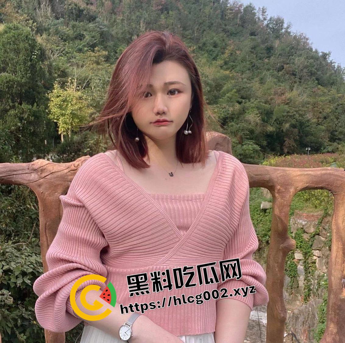 深圳电大微胖女大学生 文具塞逼勾引网友 口活一觉 蛋蛋都要吸出来了  第1张