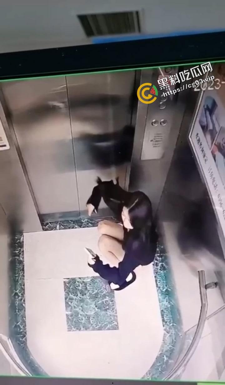 河南驻马店 不文明行为！女子在电梯内排泄 无视监视器淡定离开  第4张