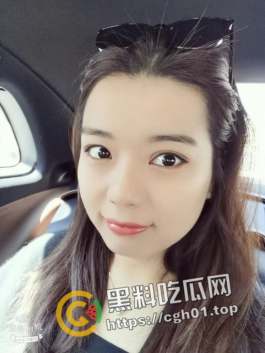 天津卫反差少妇的黑丝情调 最是鲜肥的丰满少妇才有味道 黑森林长到小腹上 饥渴到能活吃了人  第1张