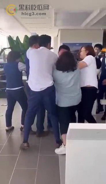 凯迪拉克销售员疯狂车震客户14岁女儿，客户夫妻暴力报复销售引发4S店风波！  第3张