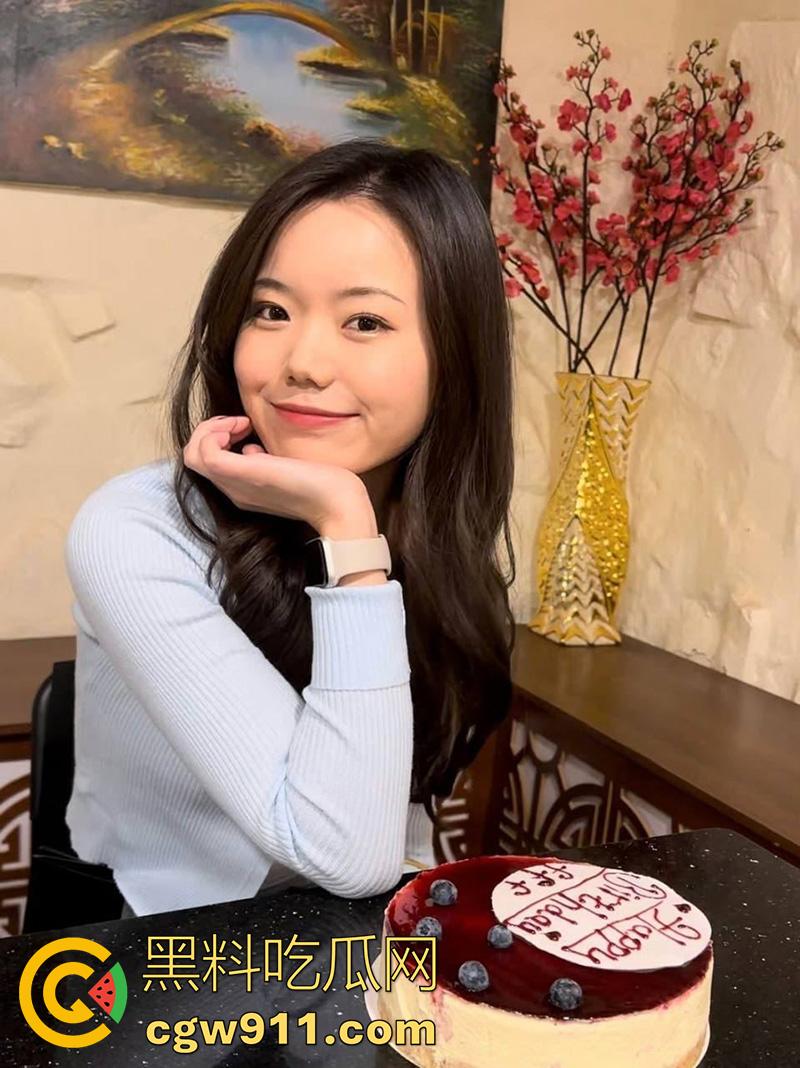 白天叫大哥晚上操你老婆！义乌已婚网店老板娘【赵佳佳】，偷情自家员工跪地吃鸡，偷情给老公戴绿帽遭曝光！  第2张