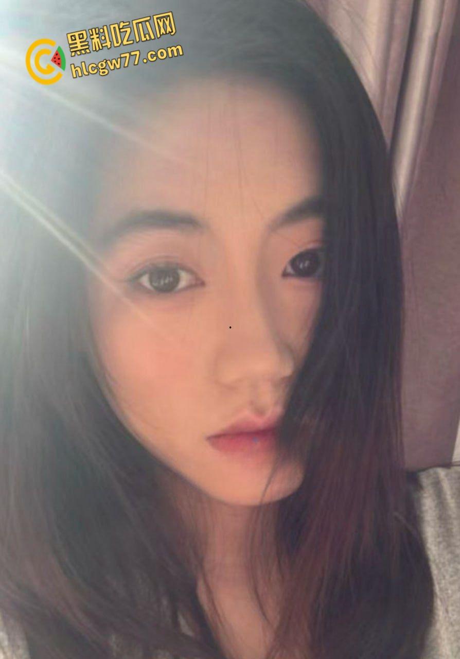 南京财务【陈琳】反差私拍曝光!豪乳翘臀情趣诱惑,骚浪姿势掀翻全网! 第2张 南京财务【陈琳】反差私拍曝光!豪乳翘臀情趣诱惑,骚浪姿势掀翻全网! 第2张