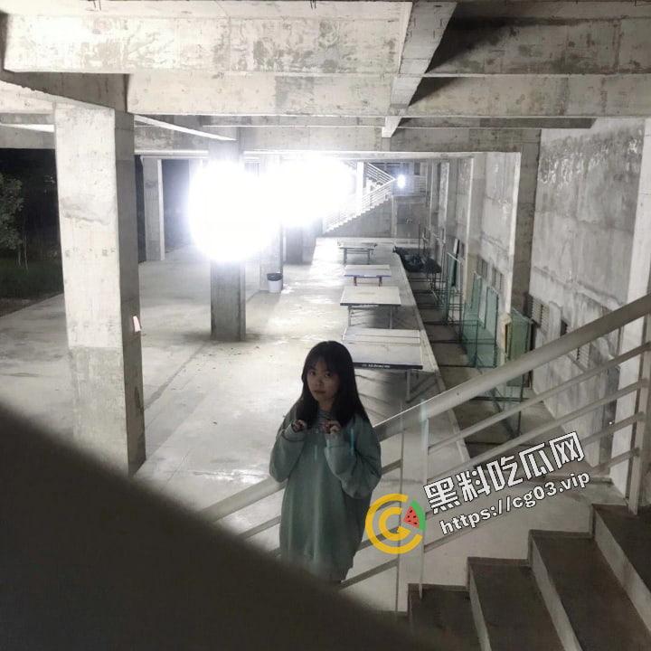 广东岭南职业技术学院【程思怡】缺钱找金主包养 露脸口交性爱视频流出 被前男友曝光  第4张